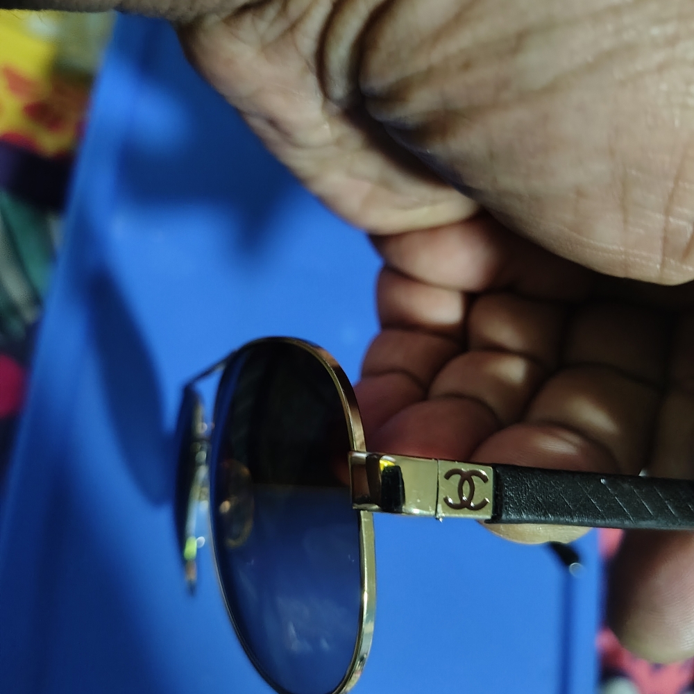 CHANEL AVIATOR sunglasses, π―% Authentic ( Firm $$,π²π₯) - Picture 4 of 14